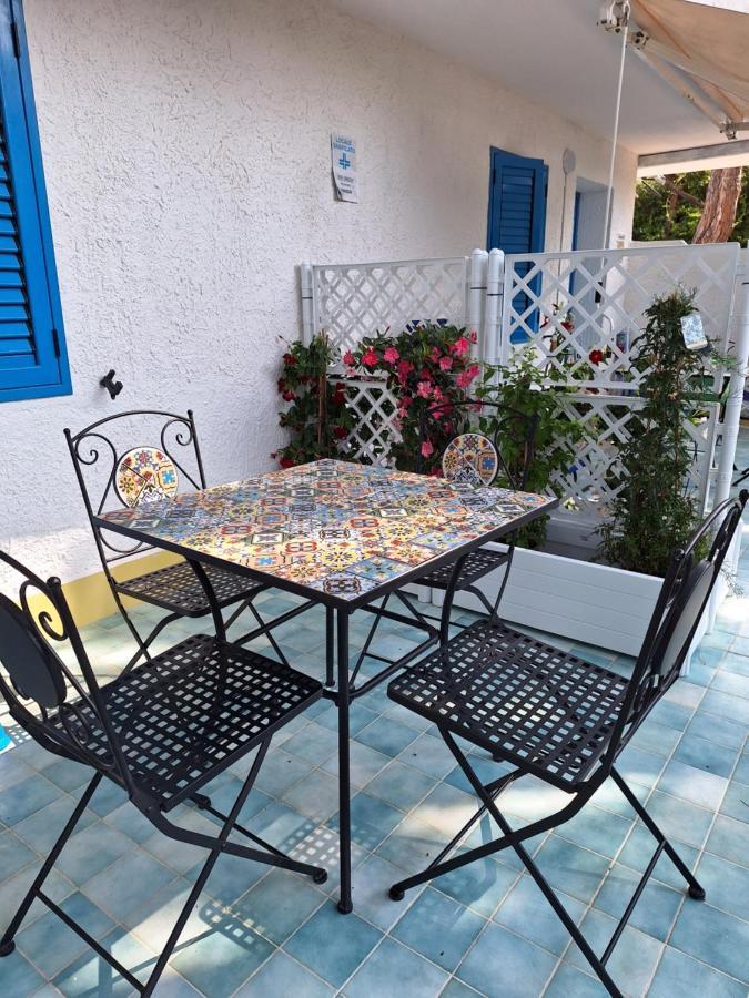Suite House L'Isola Che Non C'E Fontane Bianche Exterior photo