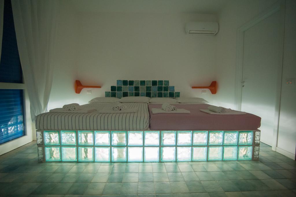 Suite House L'Isola Che Non C'E Fontane Bianche Exterior photo